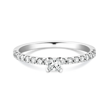 Lade das Bild in den Galerie-Viewer, 47401 - 4 Krappen mit Princess und seitlichem Steinbesatz