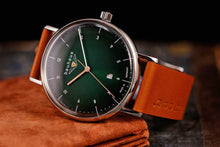 Lade das Bild in den Galerie-Viewer, Bauhaus Quarz 21404